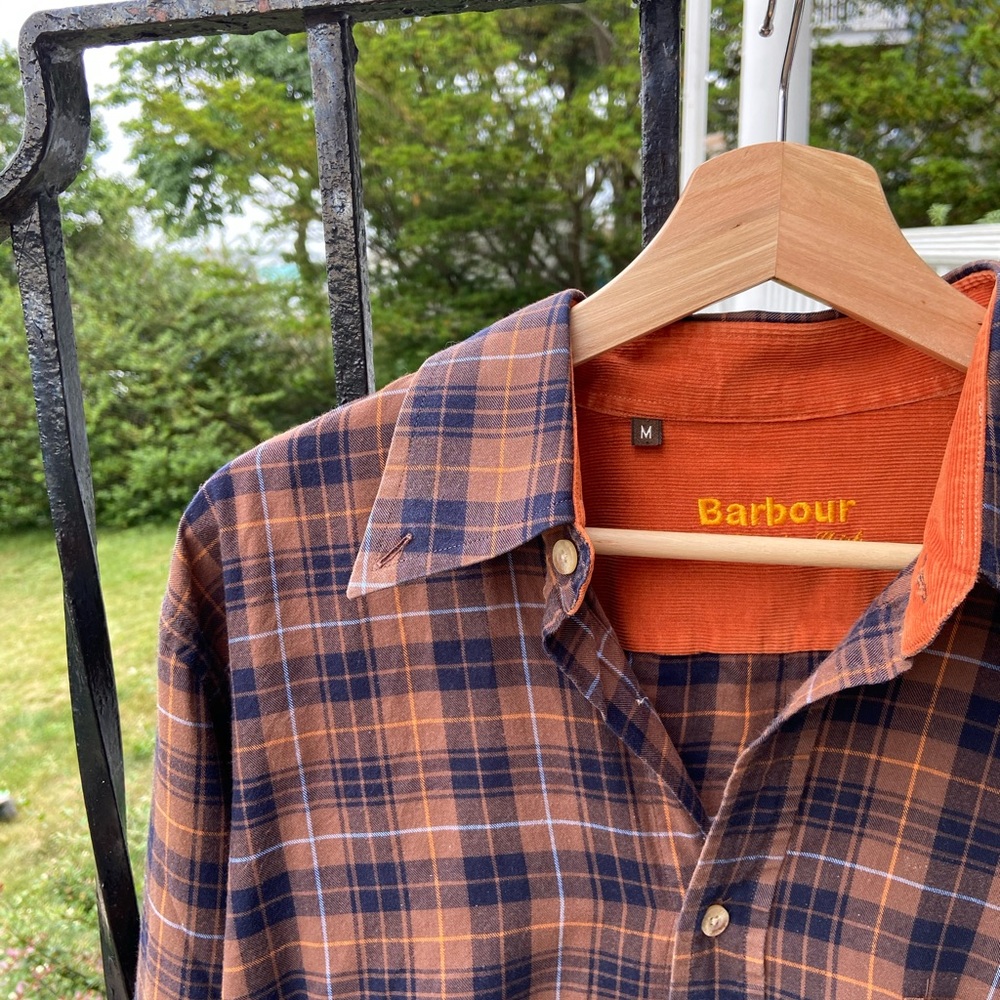 Barbour “The Country Shirt” Men’s Button Down